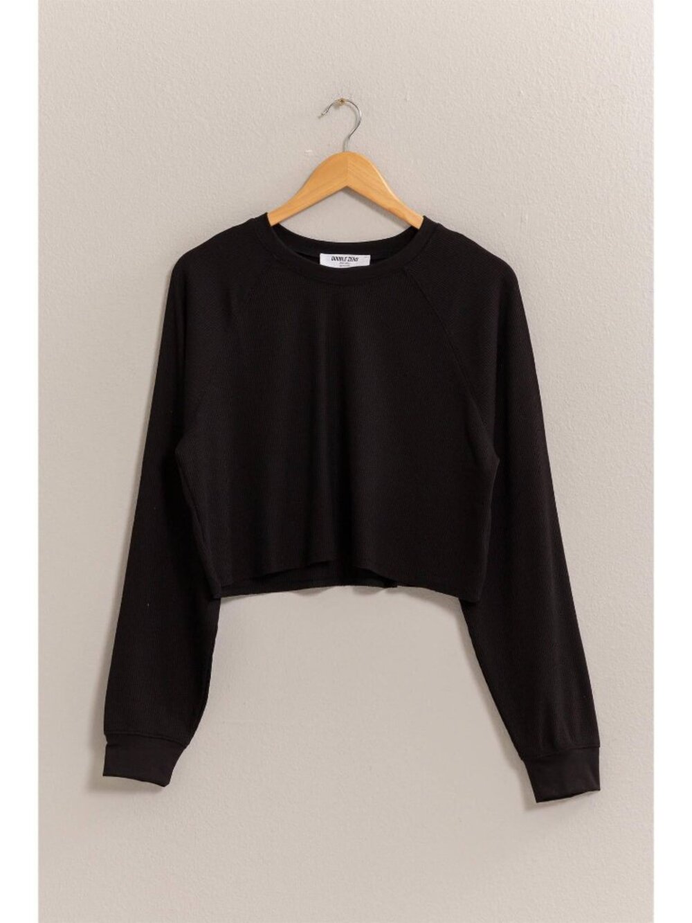NWT HYFVE Raglan Sleeve Crop Top Black Size Medium